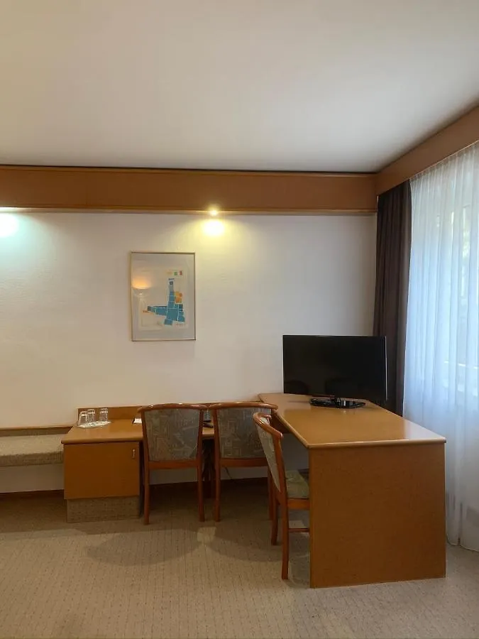 Hotel Mondial Comfort - Frankfurt City Centre Frankfurt am Main 3*,